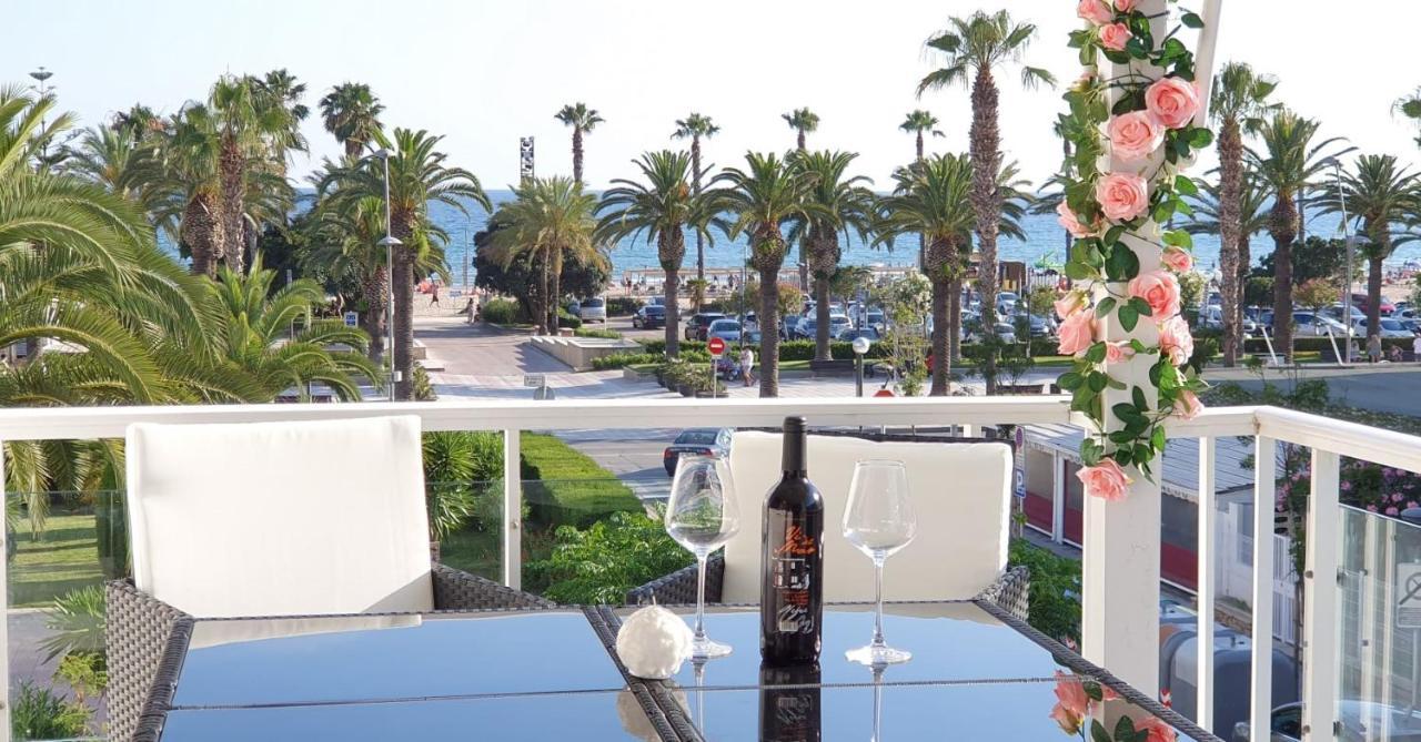 Encantadora Vivienda En El Paseo Maritimo De Salou Extérieur photo
